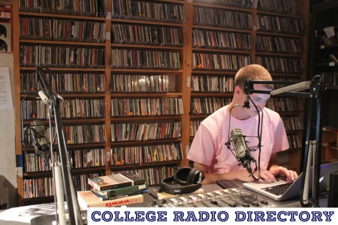 Gig Preview - Give you 200 contacts USA college radio directory