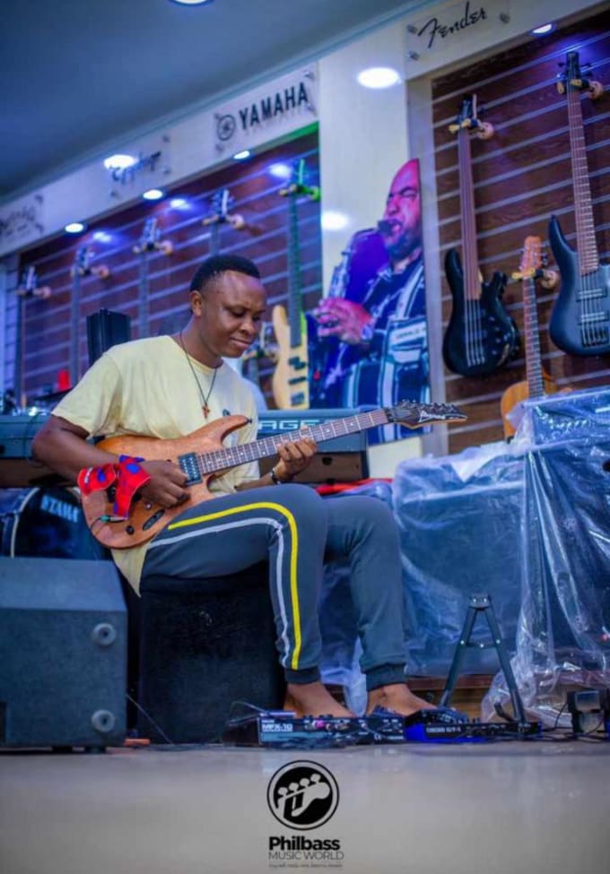 Gig Preview - Be your professional guitarist for makossa and soukous songs