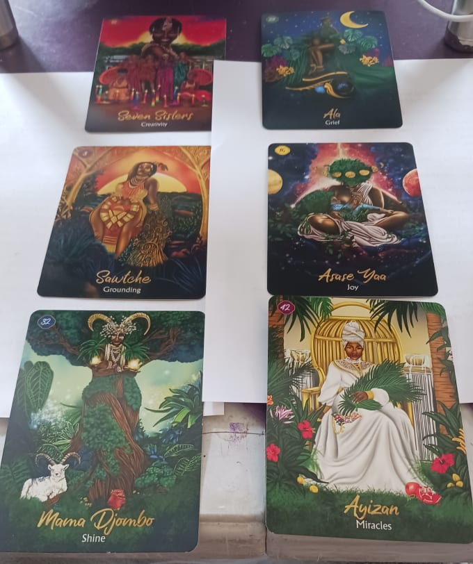 Gig Preview - Do an oracle card reading