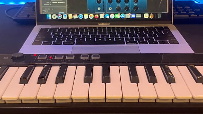 Gig Preview - Create a personalized music track for your project