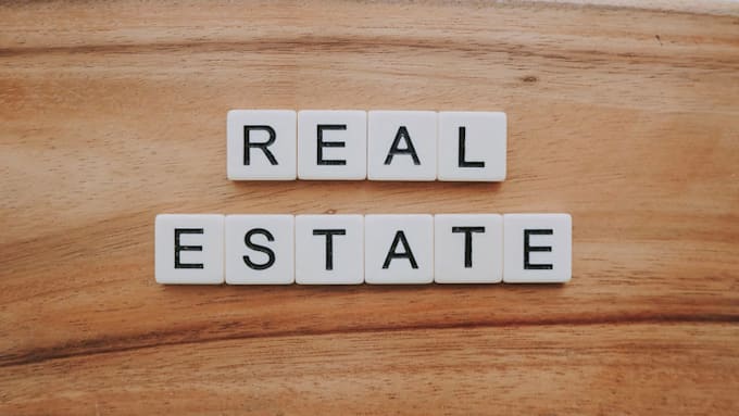 Gig Preview - Create expert real estate content