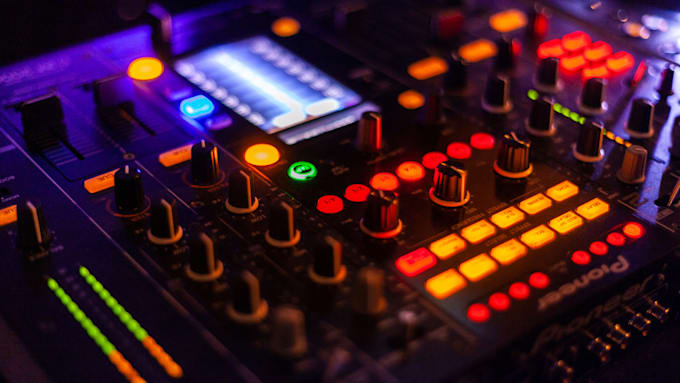 Gig Preview - Mix and master your music as an award winning audio engineer