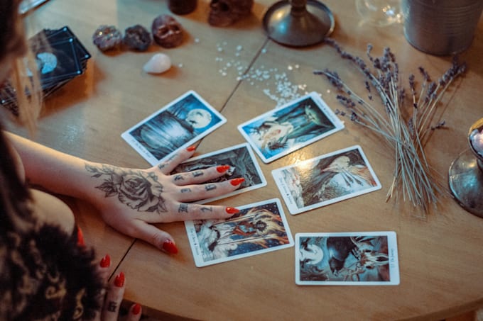 Gig Preview - Tarot readings for professional and personal guidance