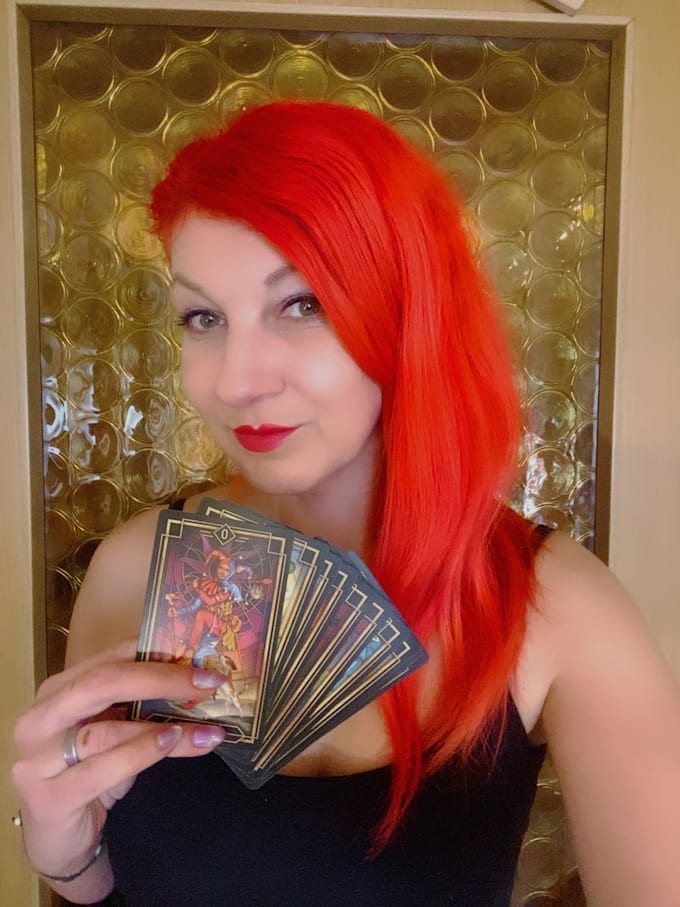 Bestseller - do you a tarot card reading