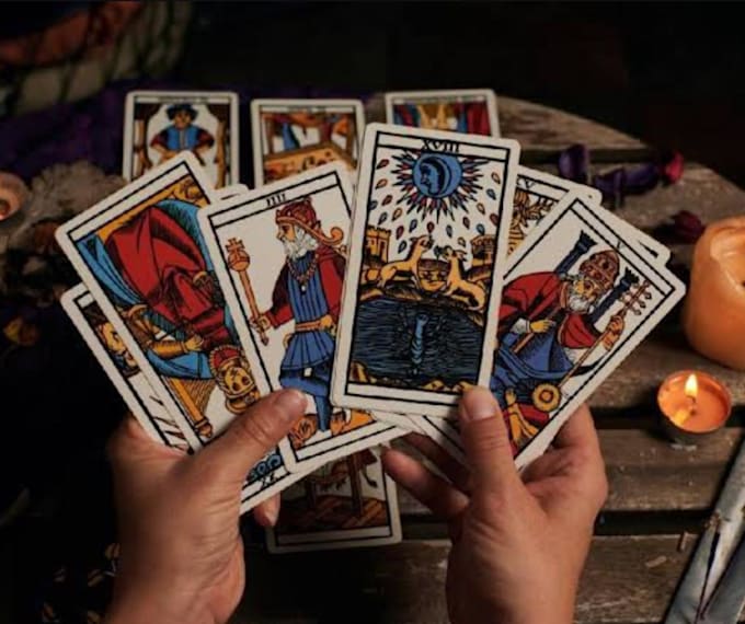 Bestseller - do personalized and accurate tarot card readings for you