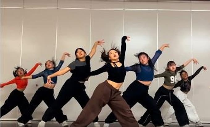 Gig Preview - Create a viral tik tok dance video group dance choreography dance for your music