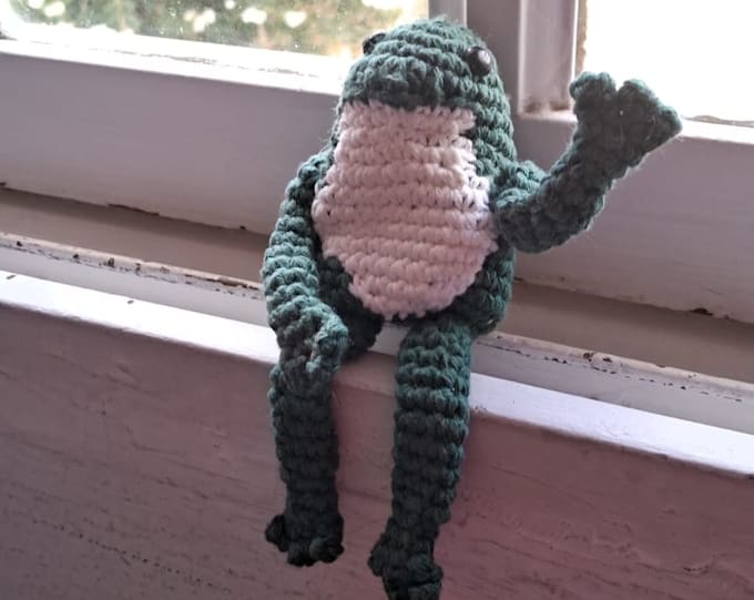 Gig Preview - Teach you to crochet a frog