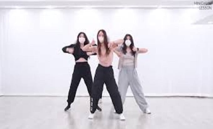 Gig Preview - Custom tiktok dance choreography viral moves and trendy steps