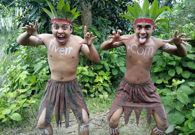 Pintaré tu mensaje en mi cuerpo con loca danza en la jungla