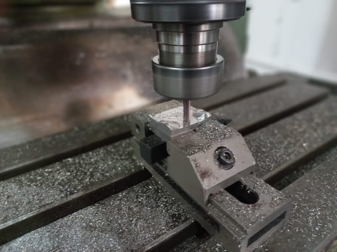 Gig Preview - Do parts manufacturing or metal prototypes on cnc machining