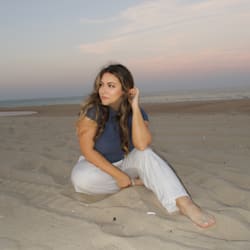Kat Kelly