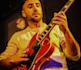 provide professional customized guitar lessons