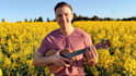 be your male singer vocalist polish and english