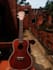 give live ukulele lessons to play and sing confidently