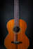 give professional classical guitar lessons