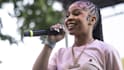write and sing female drill rap trap anthem