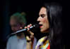 teach voice lessons, singing lessons rnb pop soul vocal coach