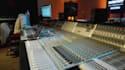 mix your electronic music track as an established artist