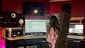 be your professional female singer ,vocalist