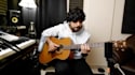 give you beginner and intermediate guitar lessons