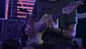 play rock guitar riff