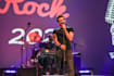 be your rock, grunge, pop singer with scratchy vocal