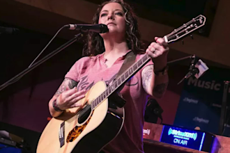 sing professional female country vocals with southern rock folk and bluegrass