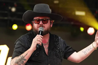 male country singer, male singer, pop singer, vocals, country singer gosel choir