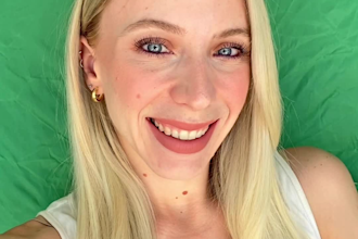 film a green screen video