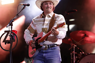 do country, pop, rnb and hip hop singer and songwriter music producer