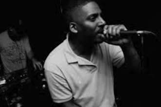 write, sing and record authentic uk rap, uk rapper, hip hop singer songwriter