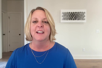 record natural spokeswoman female spokesperson video testimonial review ugc ads