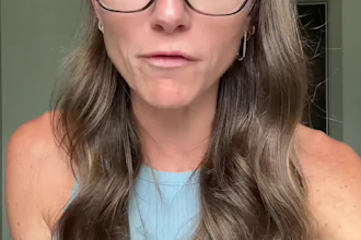 create amazing ugc videos as millennial female mom