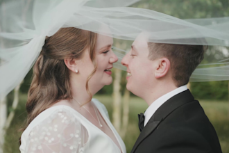 edit cinematic wedding teaser and trailer