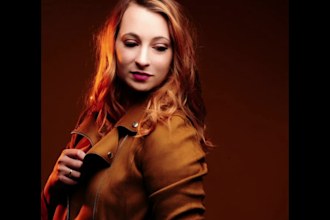 record a female german voice over for elearning video