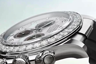 render realistic 3d watch, 3d watch design , 3d watch animation, product advert