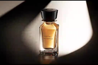 3d perfume animation cosmetic animation 3d reels for promo 3d product animation