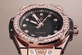 elegant accessories 3d watch animation 3d watch design 3d wristwatch animation