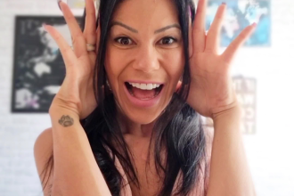 create authentic ugc content for social media and be your brand female model