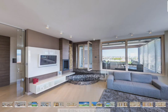create custom virtual tour 360