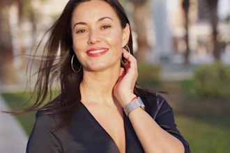 do explainer and commercial videos with stock footage