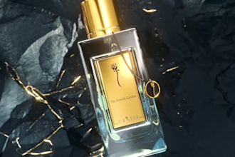 do 3d perfume animation, 3d cgi animation, 3d product render, 3d bottle design