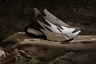do 3d shoe model 3d shoe design, shoe rendering, 3d shoe animation, 3d sneaker
