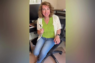 create ugc tiktok and instragram ads as a middle age female