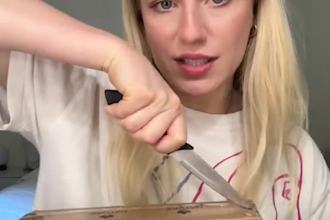 create an unboxing ugc video for your brand or product