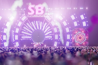 create epic 3d concert visuals, vj loops led wall stage shows, music festival