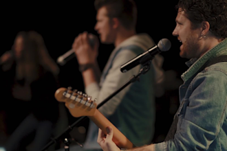 record guitar tracks for your modern praise and worship song