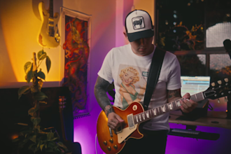 record an authentic classic rock guitar solo