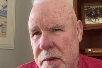 spokesman testimonial video review male testimony for social media ads campaign
