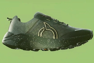 do realistic 3d shoe animation, 3d footwear design, cgi sneakers cinematic